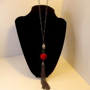 🍒New Christopher & Banks,Pendant Necklace w/out tags